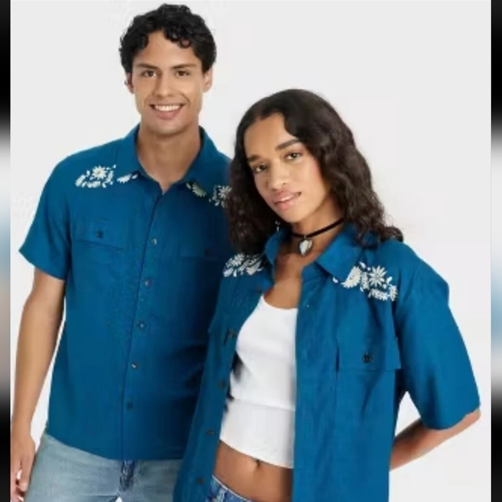Latino Heritage Blue Floral Embroidered SS Button Down Men's/Unisex Shirt XL